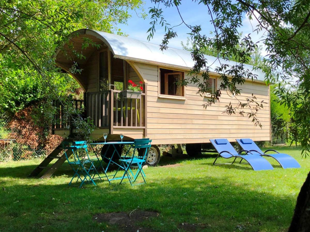 Millygite Chalet-On-Wheels By The River מראה חיצוני תמונה